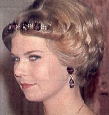 The Enigmatic Amethyst Banseau: Luxembourg’s February Birthstone Tiara and its Royal Legacy