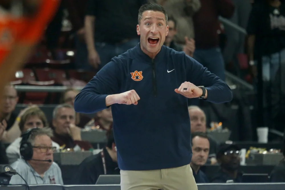 Auburn Tigers Surge Past LSU Tigers in Crucial SEC Showdown, Tahaad Pettiford Leads the Charge