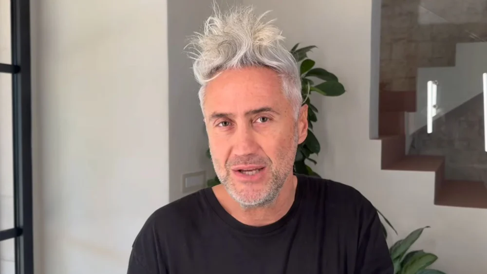 Italian Physics Influencer Vincenzo Schettini Under Investigation Following Allegations of Trading Grades for YouTube Engagement