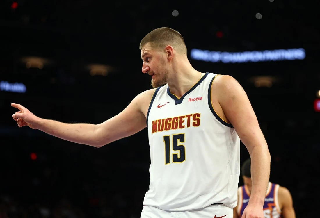 Jokic’s Late Heroics Secure Nuggets Victory Over Suns in Tight Contest