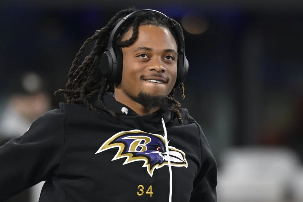 Los Angeles Chargers Sign Dynamic Running Back Keaton Mitchell to Two-Year Deal