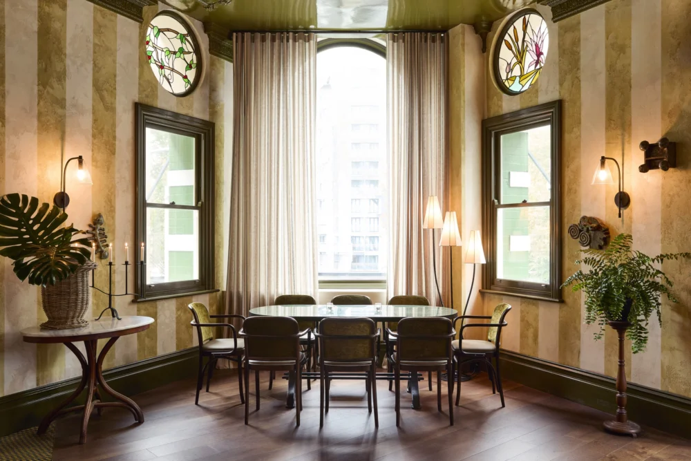 Man of Many Staff Favourites Highlights Technological Integration and Heritage Revitalisation in Modern Lifestyle Trends