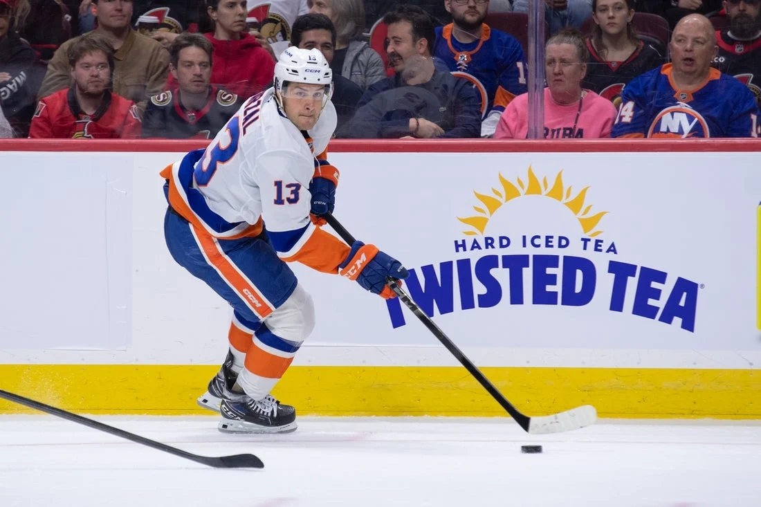 New York Islanders Seek to Extend Road Dominance Against Playoff-Chasing Ottawa Senators