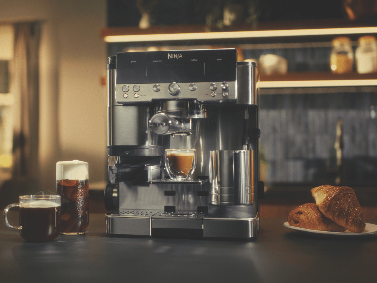 Ninja Luxe Café Premier Series Redefines the Home Barista Experience with All-in-One Professional Brewing Technology.