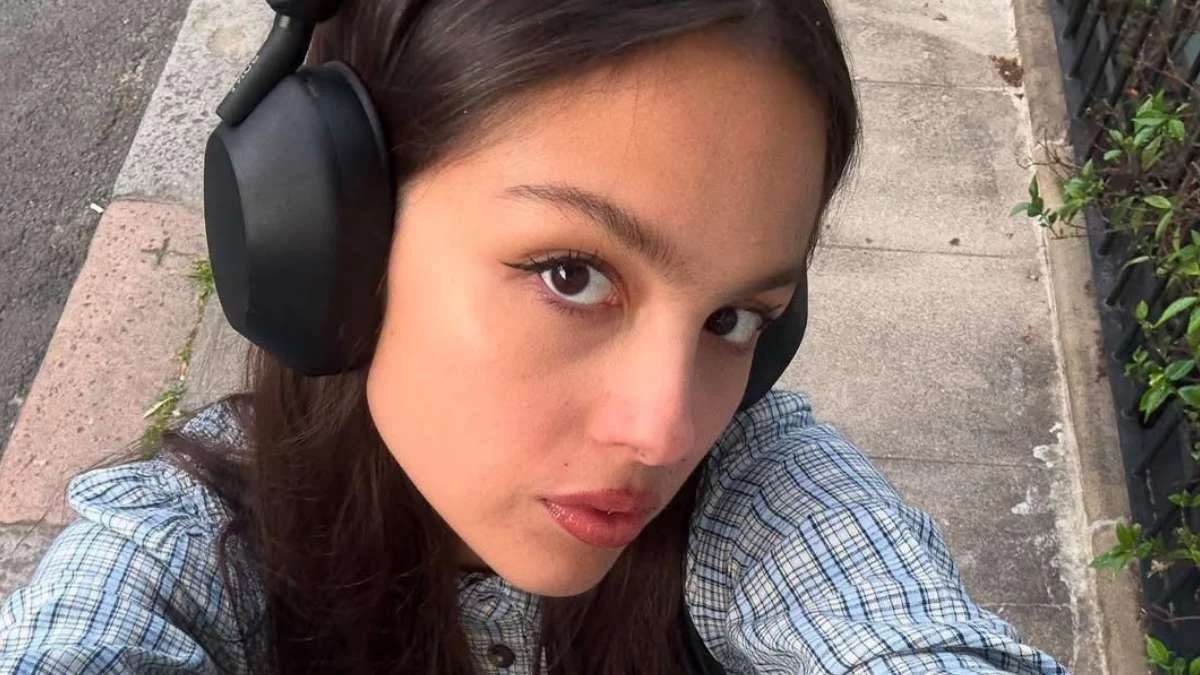 Olivia Rodrigo Dazzles on British Vogue Cover in Striking Bikini Top, Unveiling Latest Style Evolution