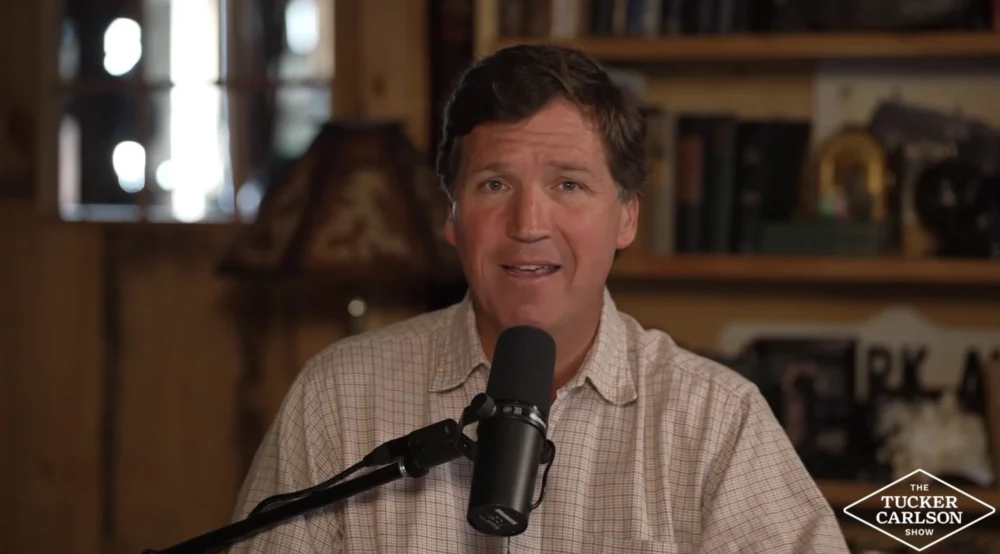 Tucker Carlson Warns Against Demand for Unconditional Surrender of Iran Citing Historical Violence and Nuclear Escalation Risks