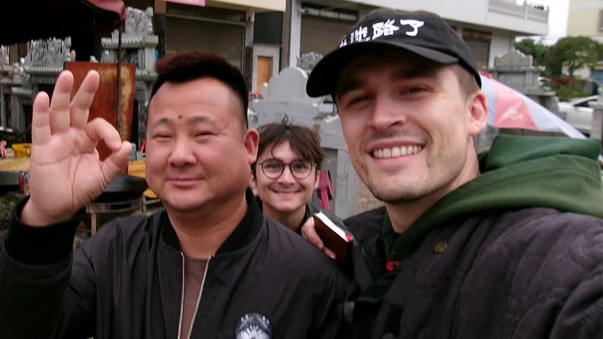 Streamers Ludwig Ahgren and Michael Reeves Complete Transcontinental Motorcycle Expedition Across China Following Viral Cultural Misunderstanding