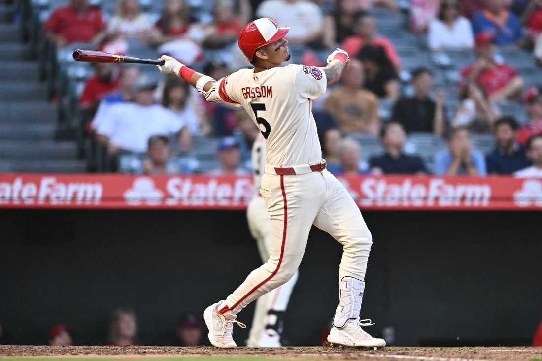 Astros Stage Dramatic Ninth-Inning Rally to Stun Angels 6-4