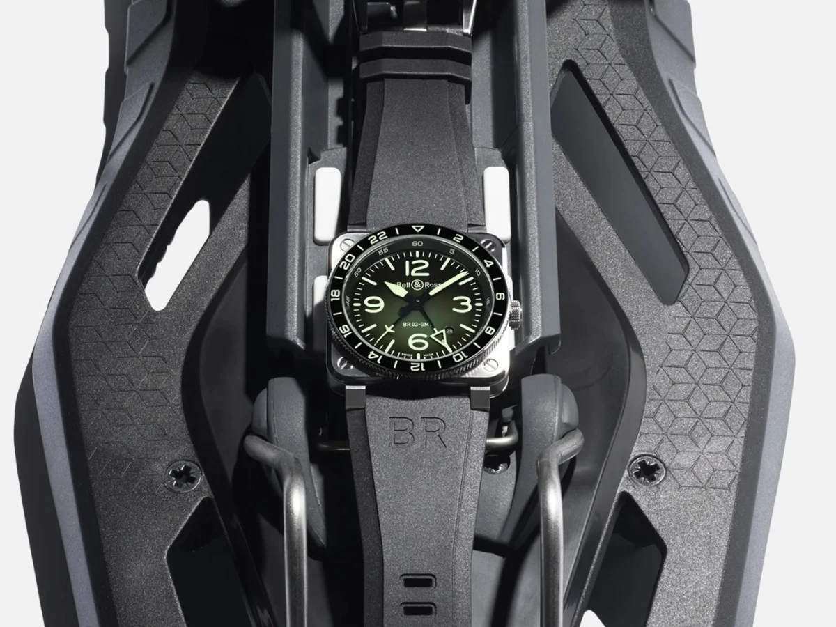 Bell & Ross Unveils the Limited Edition BR-03 GMT Green Lum Featuring Enhanced Super-LumiNova and Tactical Aviation Design.