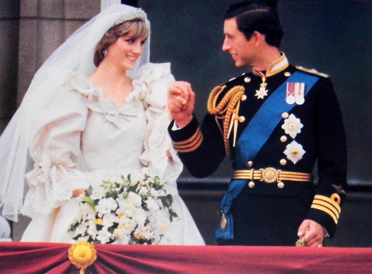 Diana, Princess of Wales’s Wedding Bouquet: A Symbol of Love, Tradition, and a New Era in Royal Floristry