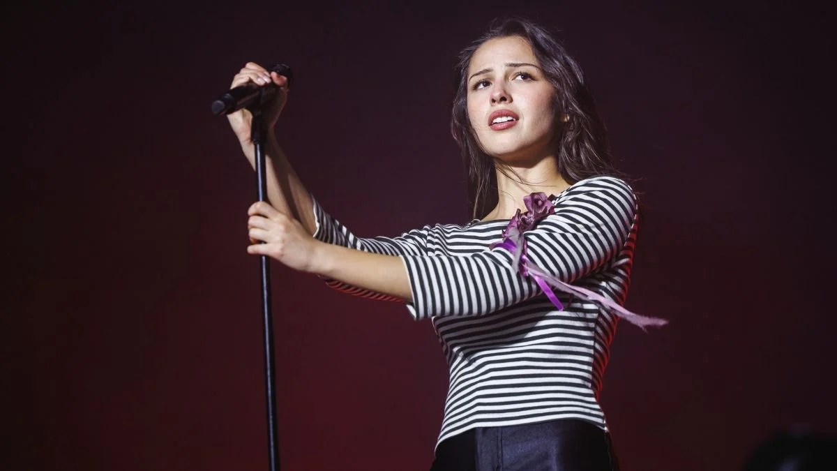 Olivia Rodrigo’s Unexpected Question to Lamine Yamal Sparks Viral Debate Following World Cup Triumph