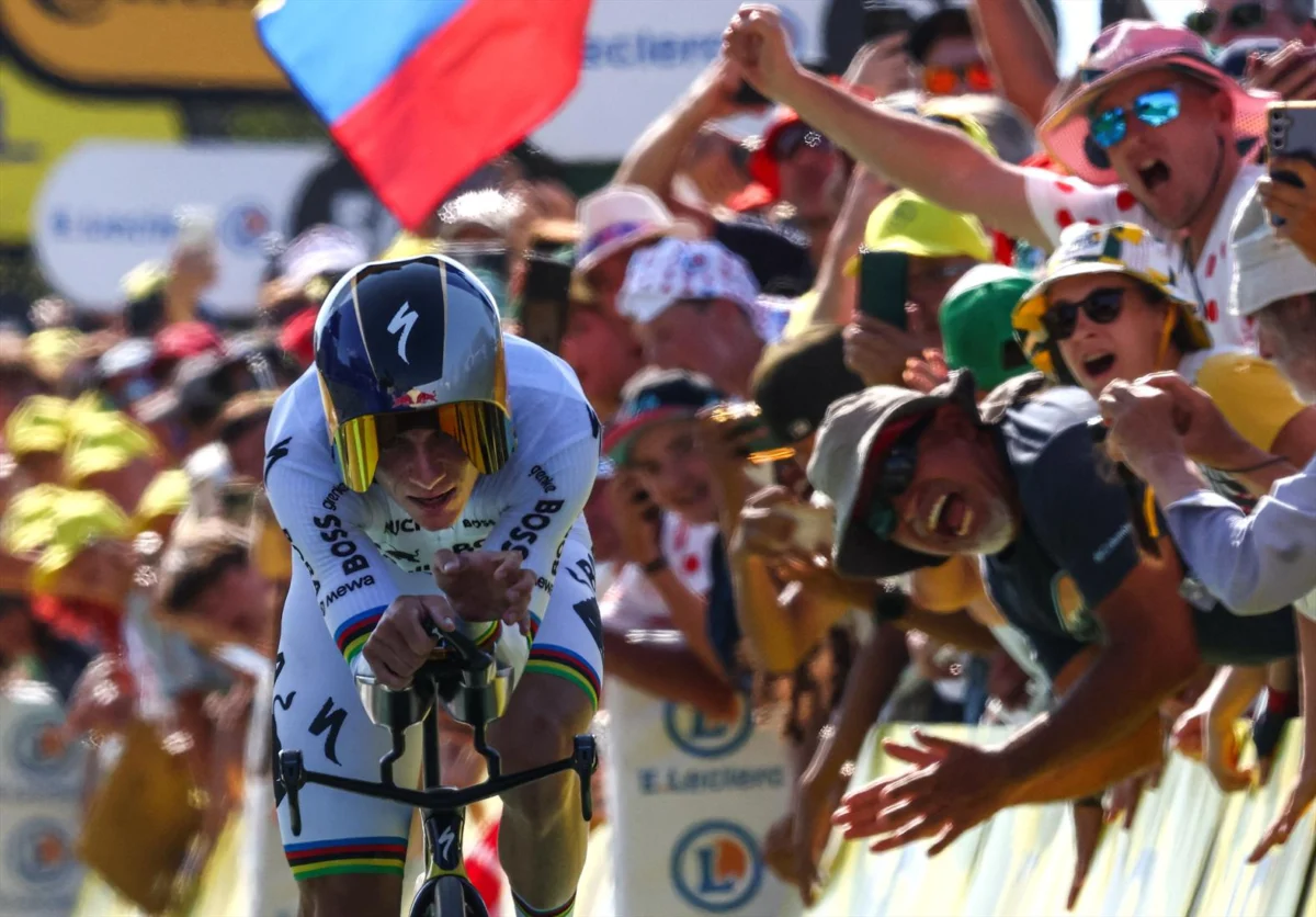 Remco Evenepoel Dominates Tour de France Stage 16 Time Trial, Tightens Grip on Second Place Amidst Teammate’s Withdrawal