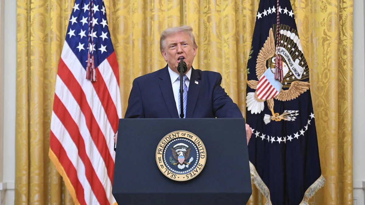 Taxpayer Funds Used for Massive Presidential Portraits Spark Controversy and Legal Questions