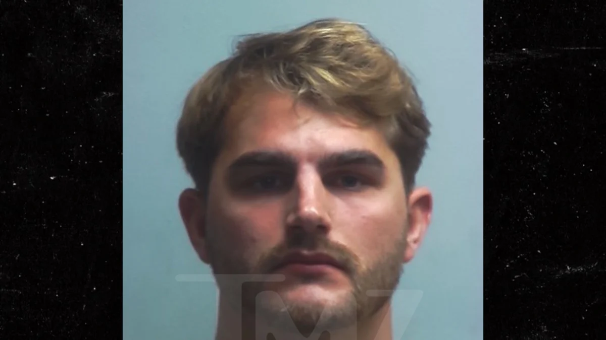 ‘Ultimatum’ Star Blake Robertson Arrested for Allegedly Assaulting Girlfriend After Show Filmed
