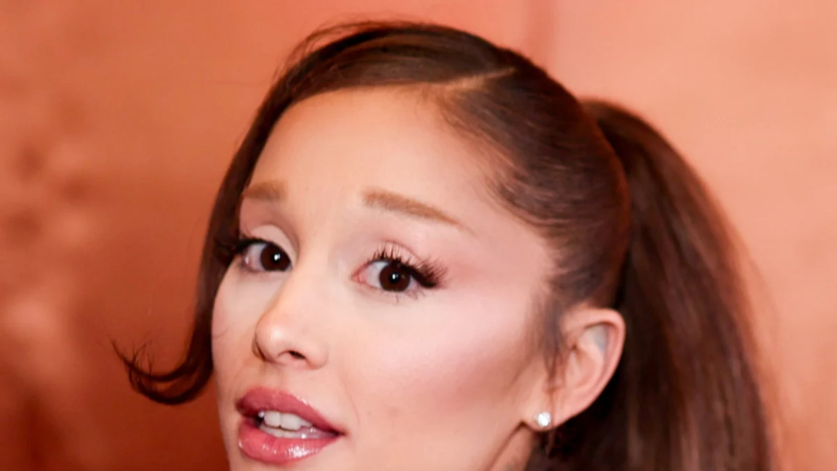 Ariana Grande to Judge Let Me Unmask My Alleged Hackers!!!