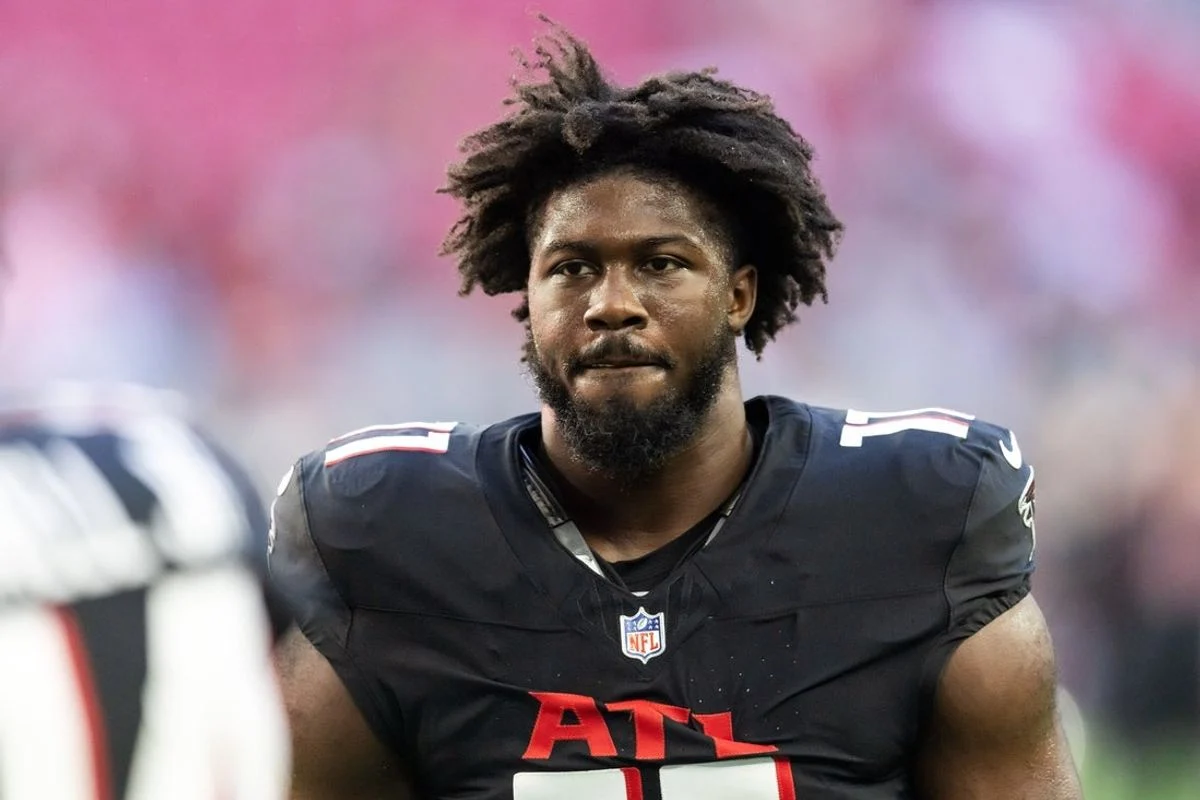 Atlanta Falcons Linebacker Jalon Walker Suffers Leg Injury During Training Camp
