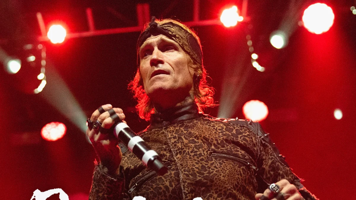 Buckcherry Gets Into Vehicle Accident While On Tour … One Person Dead