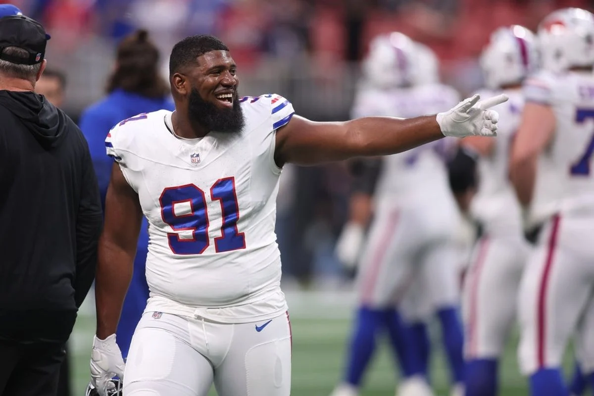 Buffalo Bills Defensive Tackle Ed Oliver Mourns Tragic Loss of 2-Year-Old Son Following Drowning Incident