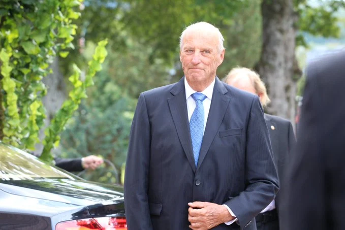 King Harald of Norway Remains Hospitalized Amidst Ongoing Treatment and Royal Reshuffle