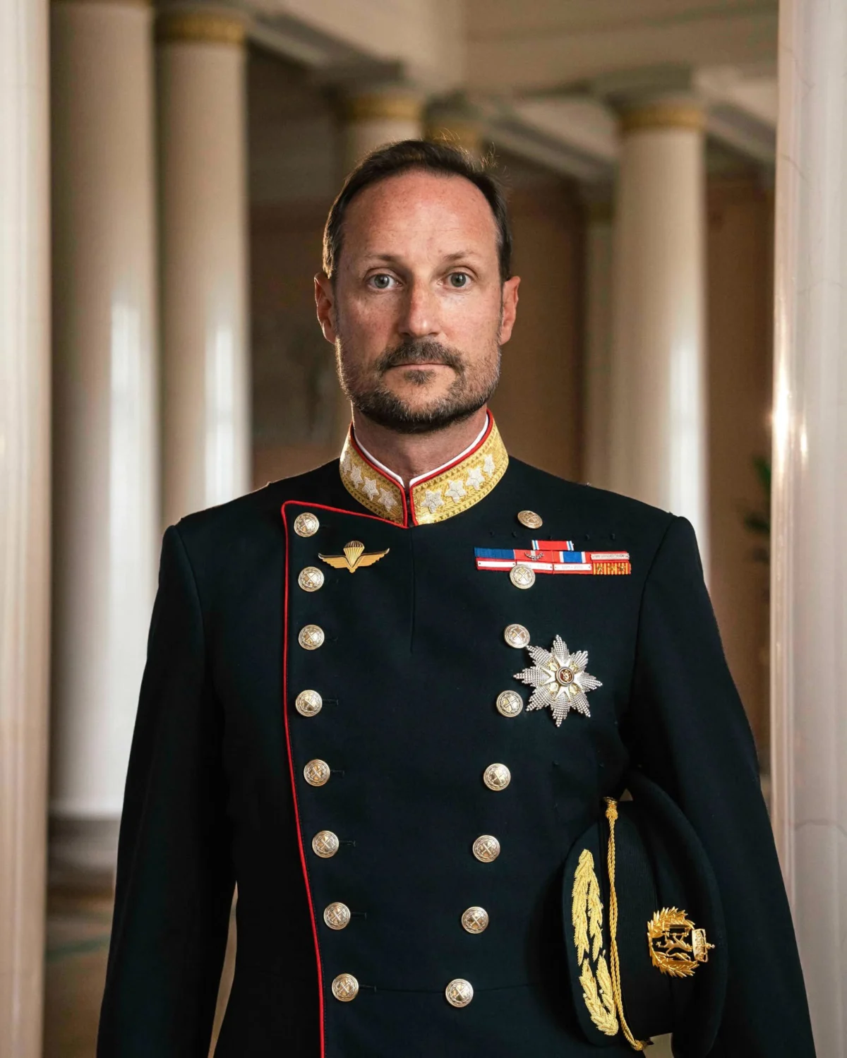 Norway Mourns King Harald V, Ascendancy of King Haakon VIII Marks New Era