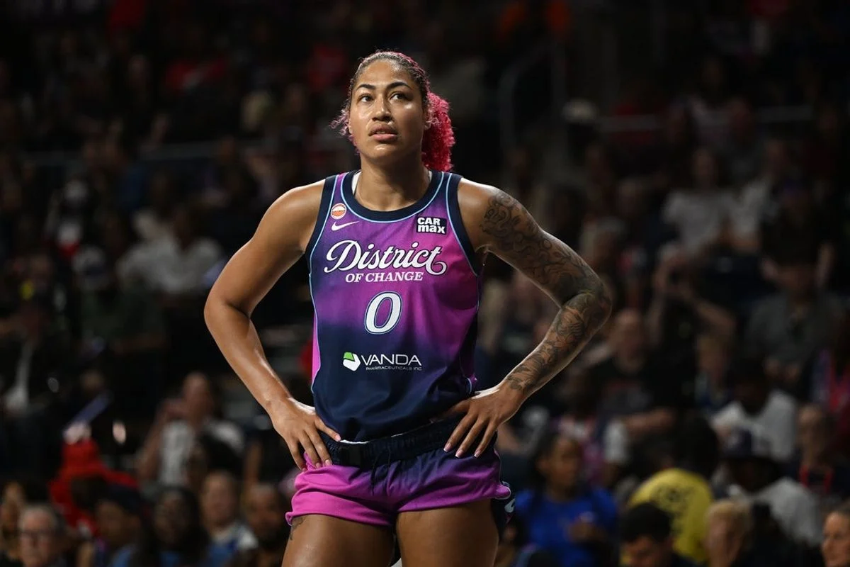 Shakira Austin Powers the Mystics’ Surge as They Host the Struggling Phoenix Mercury
