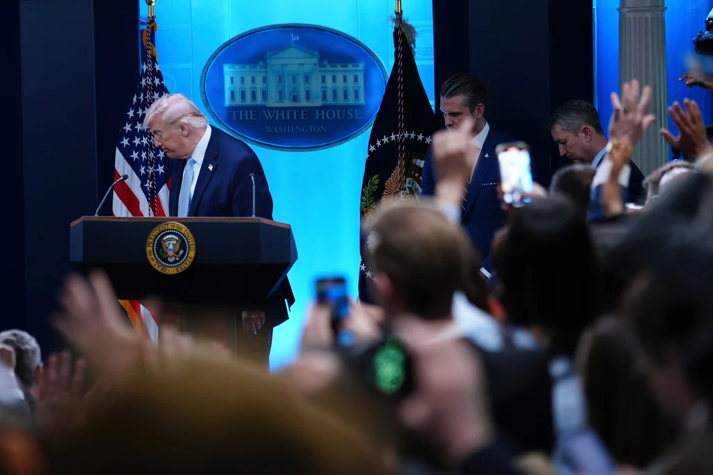 Ana Marie Cox: WH Press Should Stop Whining About Trump Ban