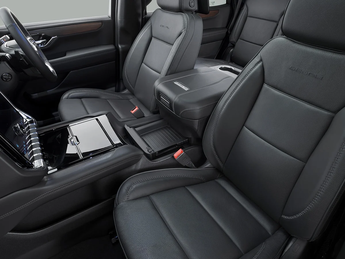 GMC Yukon Denali Signature Black Arrives as Luxury Blacked-Out Flagship for Australia and New Zealand
