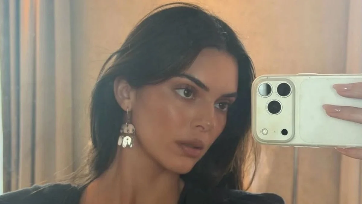 Kendall Jenner’s Sculpted Abs Steal the Spotlight in New Intimissimi Fall 2026 Campaign Photos