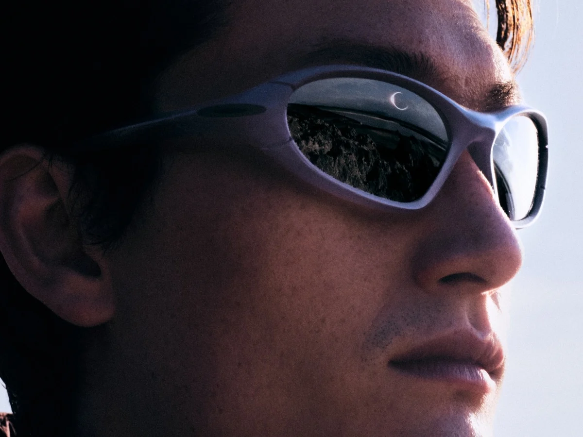 Oakley Portal Jacket 2026 Sunglasses Bridge Heritage Design and Modern Performance Technology