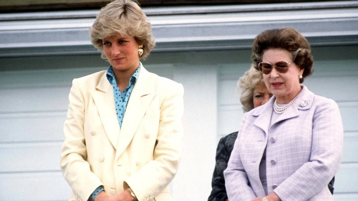 Queen Elizabeth’s First Words on Princess Diana’s Death Revealed as "What is she up to now?"