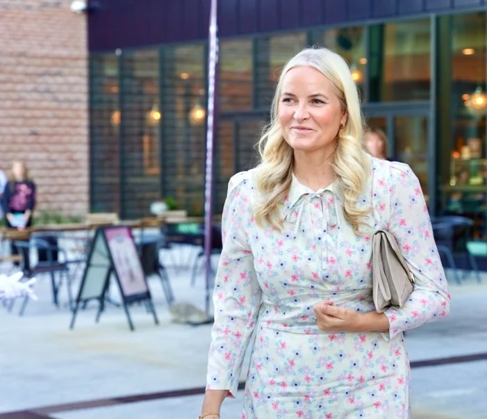 Queen Mette-Marit of Norway Misses King Haakon VIII’s Swearing-In Due to Post-Transplant Complications