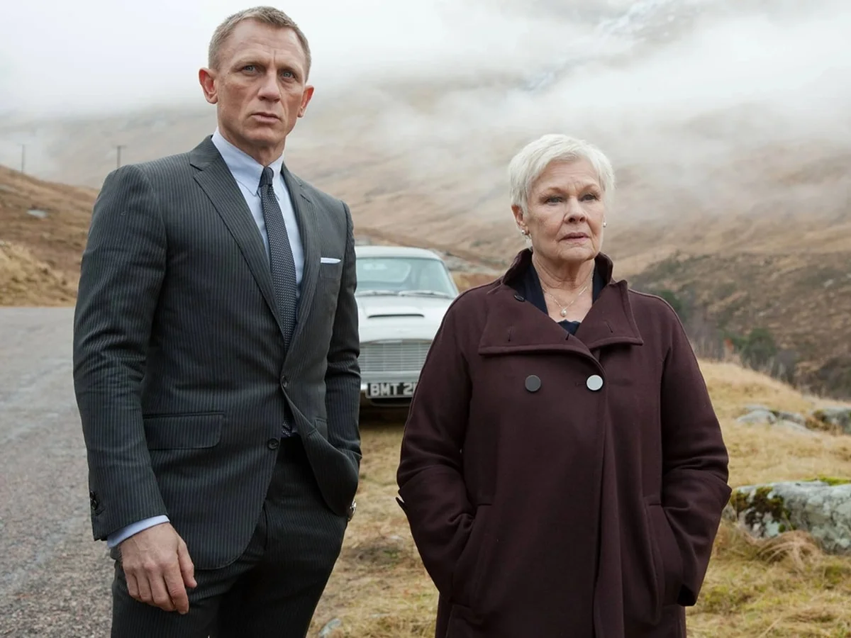 The Evolution of 007 Style A Comprehensive Analysis of Daniel Craigs James Bond Wardrobe and Its Impact on Modern Menswear