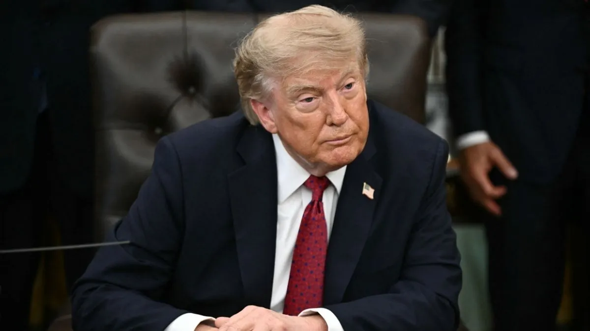White House Pulls Politically Charged "Build the Wall" Game Amidst Tetris Copyright Concerns